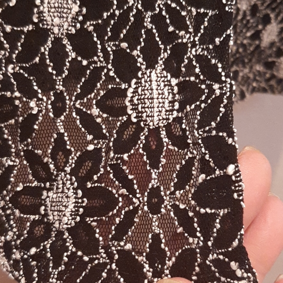 Top - Picture 5 of 6